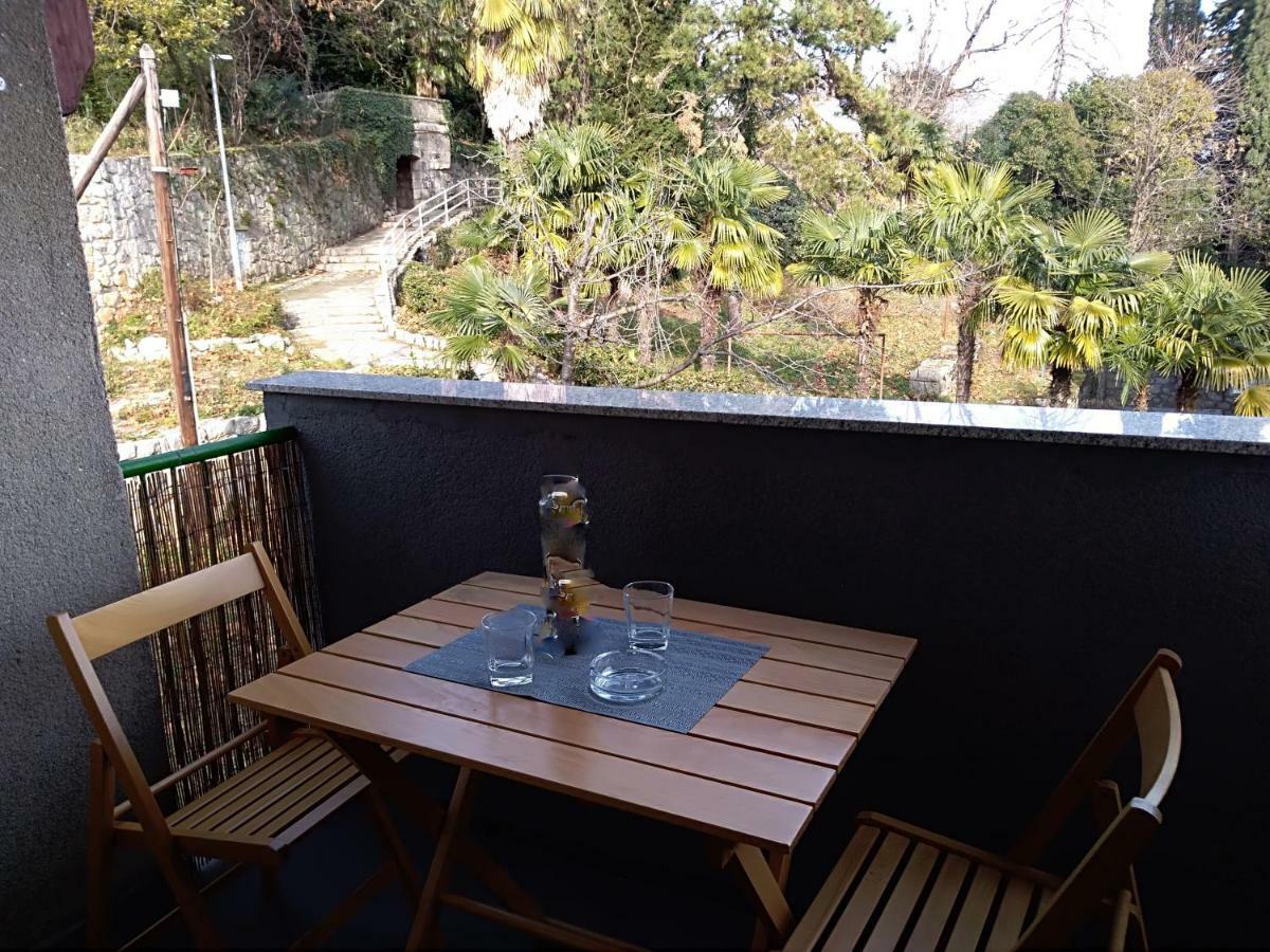 Apartman Lilly 로브란 외부 사진